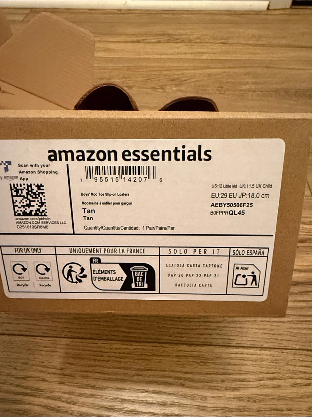 Amazon Essentials Loafers